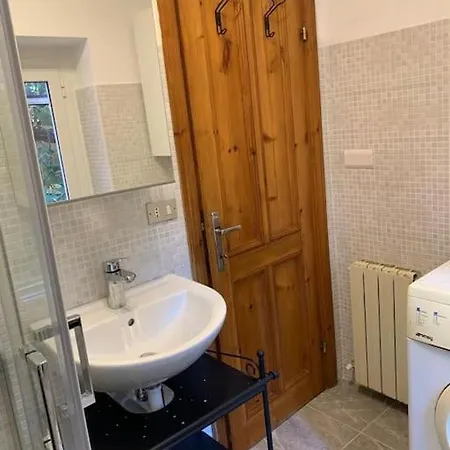 Casetta Do Caroggio Apartment Chiavari